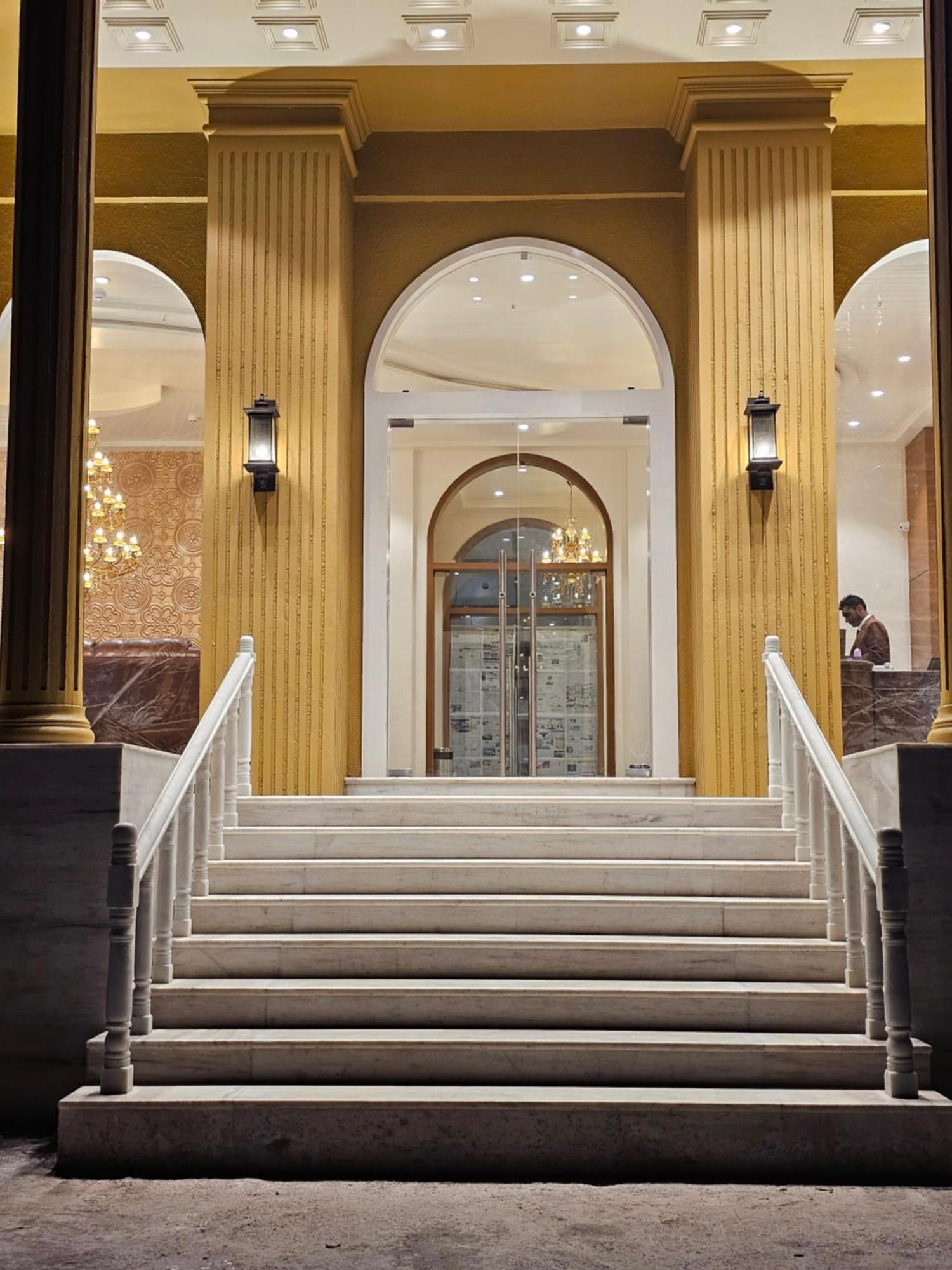 The S Crown Somnath Hotel Exterior photo